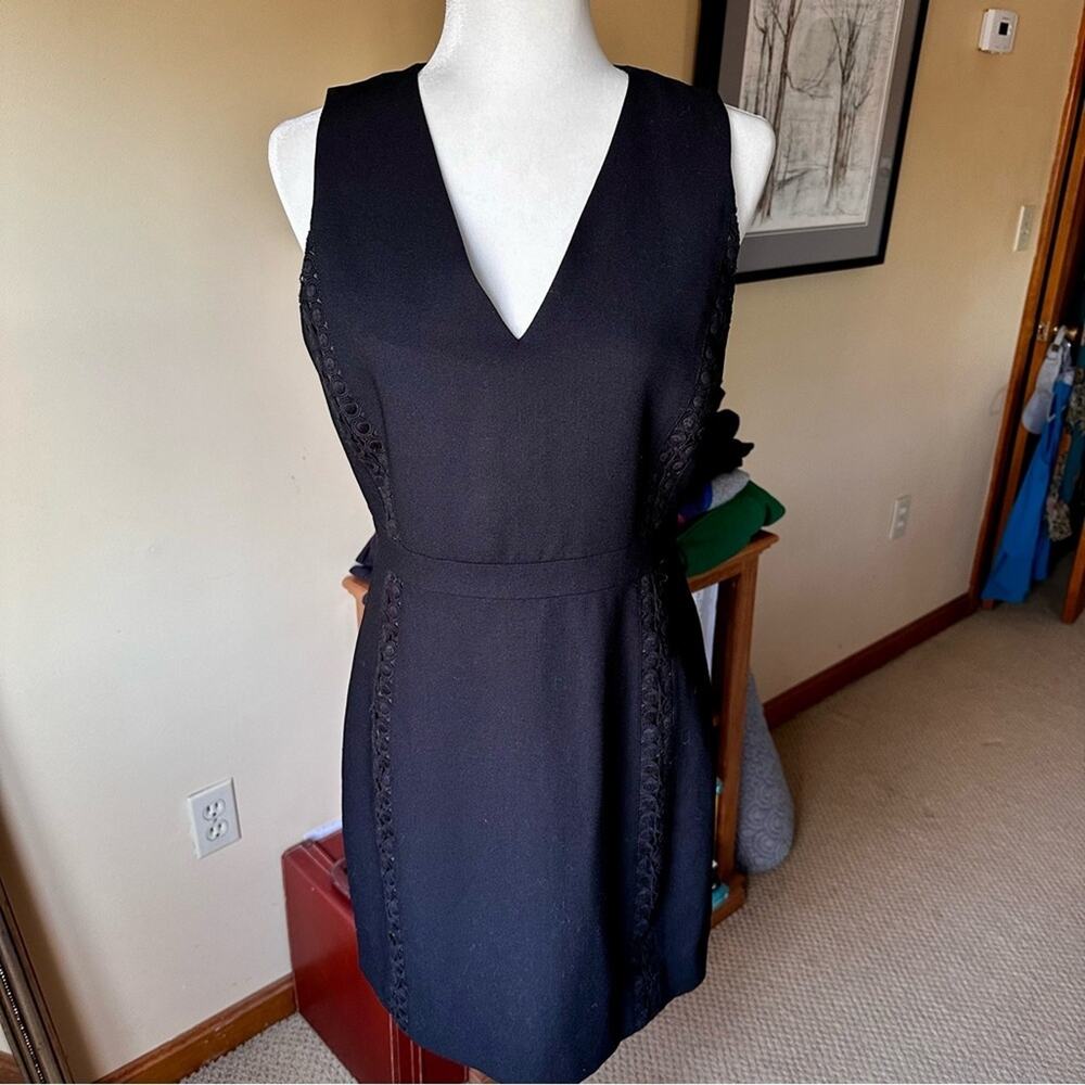 J. Crew Black V-Neck Wool Blend Dress Elevated Staple Timeless Elegance sz 6/8​